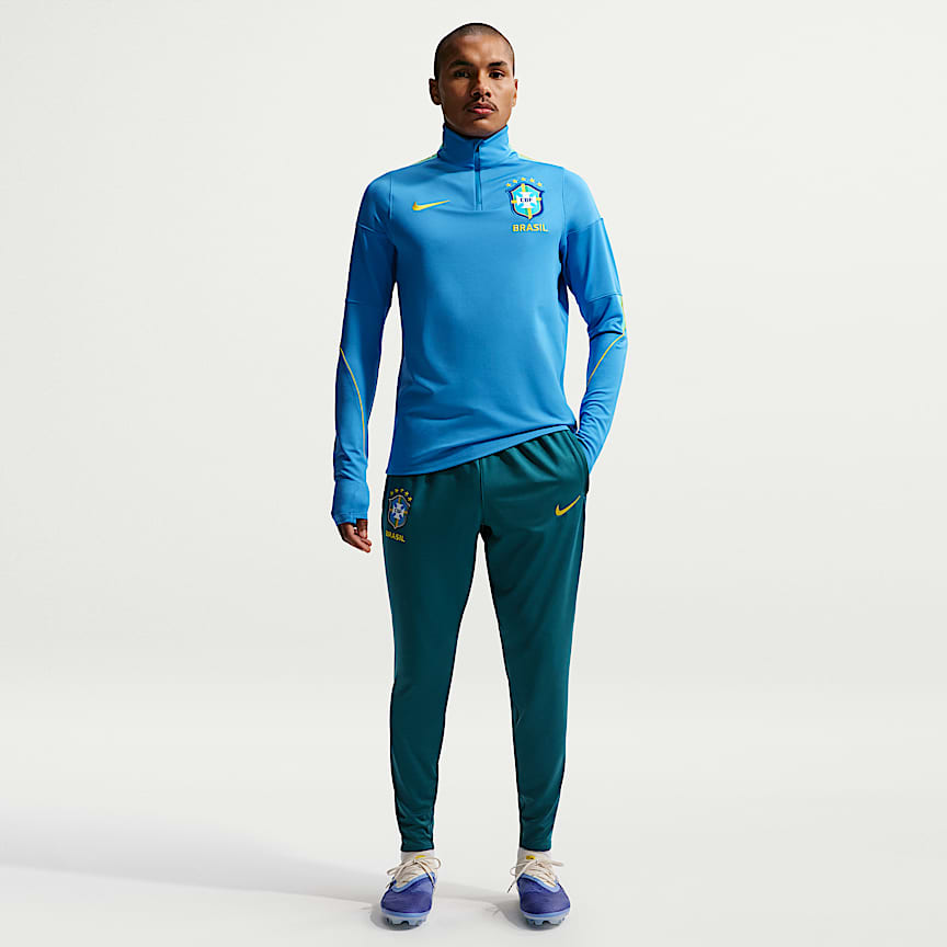 Brazil Strike Men's Nike Dri-FIT Soccer Drill Top. Nike.com